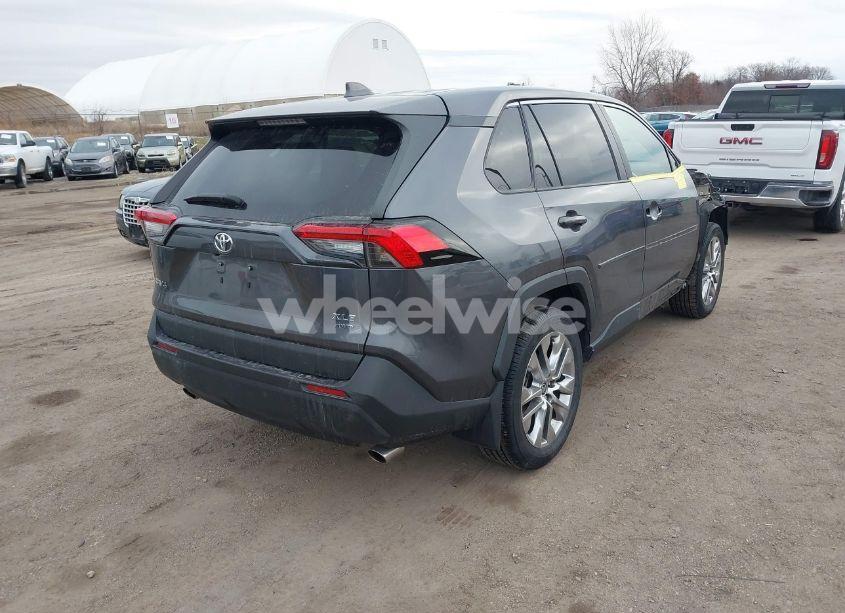 Photo 4 of 2021 Toyota Rav4 XLE PREMIUM (VIN 2T3A1RFVXMC204414)