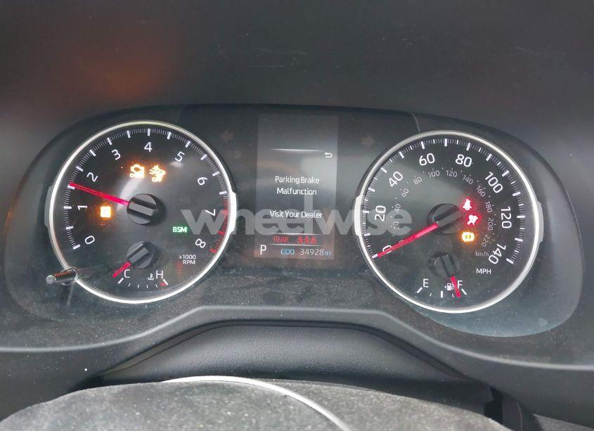 Photo 7 of 2021 Toyota Rav4 XLE PREMIUM (VIN 2T3A1RFVXMC204414)