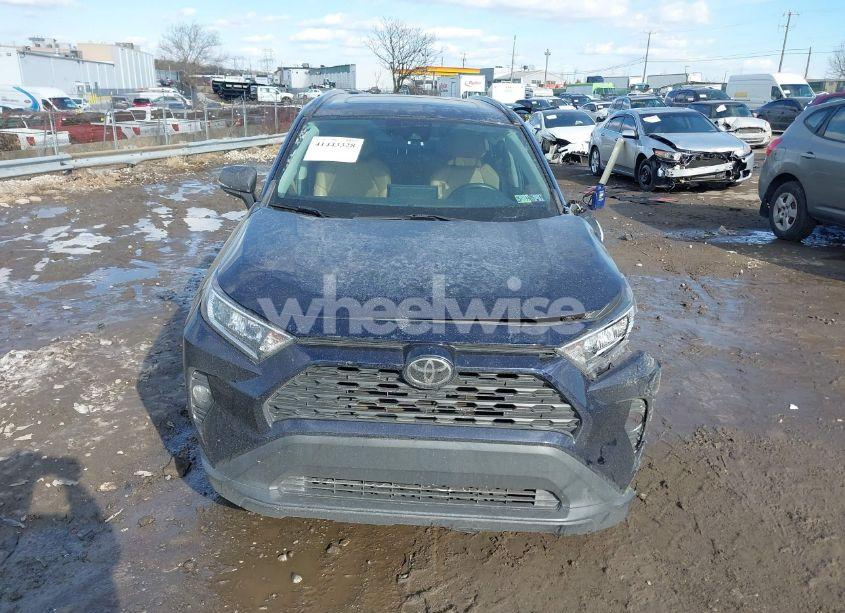 Photo 12 of 2021 Toyota Rav4 XLE PREMIUM (VIN 2T3A1RFVXMW170960)