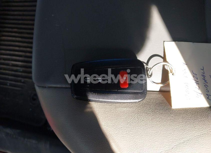 Photo 11 of 2021 Toyota Rav4 XLE PREMIUM (VIN 2T3A1RFVXMW202936)