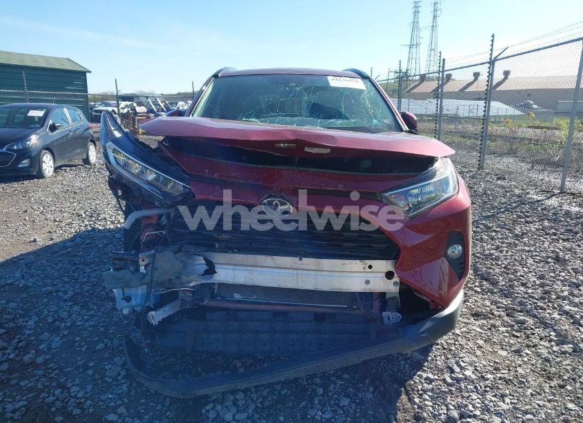 Photo 13 of 2021 Toyota Rav4 XLE PREMIUM (VIN 2T3A1RFVXMW202936)