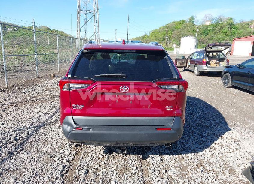 Photo 17 of 2021 Toyota Rav4 XLE PREMIUM (VIN 2T3A1RFVXMW202936)