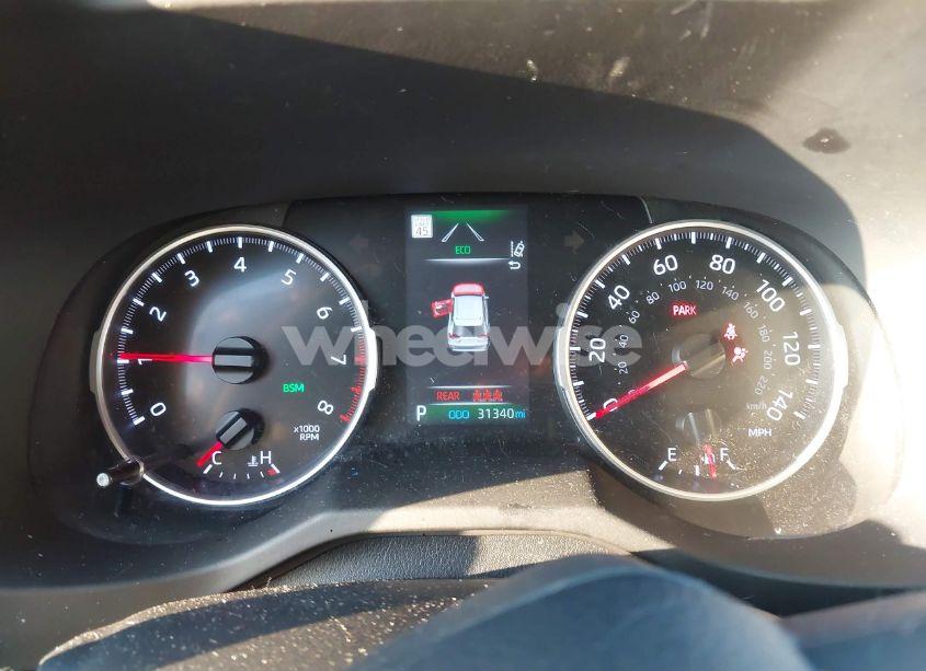 Photo 7 of 2022 Toyota Rav4 XLE PREMIUM (VIN 2T3A1RFVXNW255119)