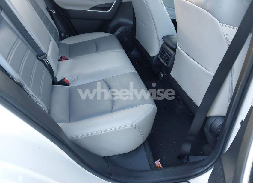 Photo 8 of 2022 Toyota Rav4 XLE PREMIUM (VIN 2T3A1RFVXNW255119)
