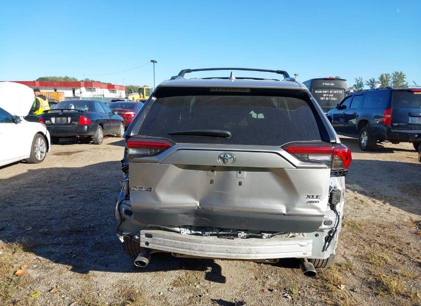 Photo 17 of 2023 Toyota Rav4 XLE PREMIUM (VIN 2T3A1RFVXPC369965)