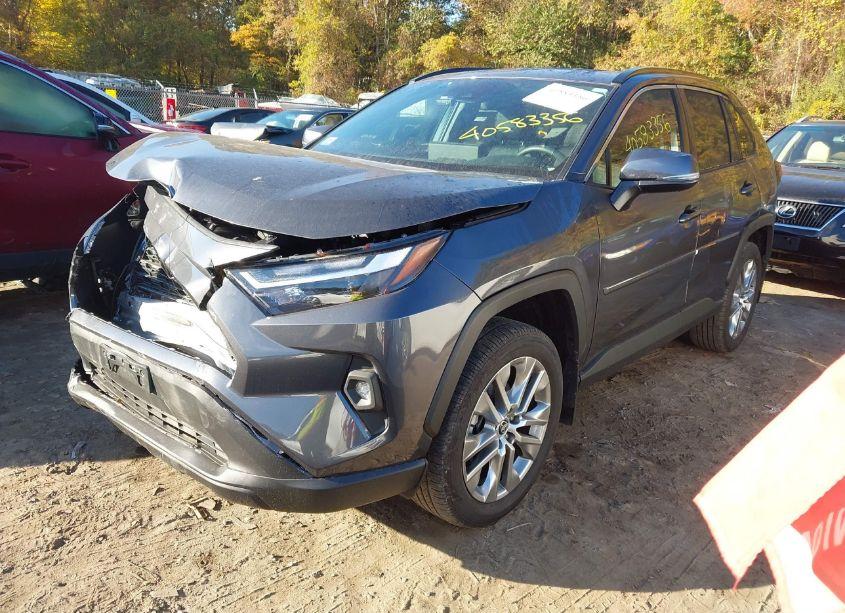 Photo 2 of 2024 Toyota Rav4 XLE PREMIUM (VIN 2T3A1RFVXRC394318)