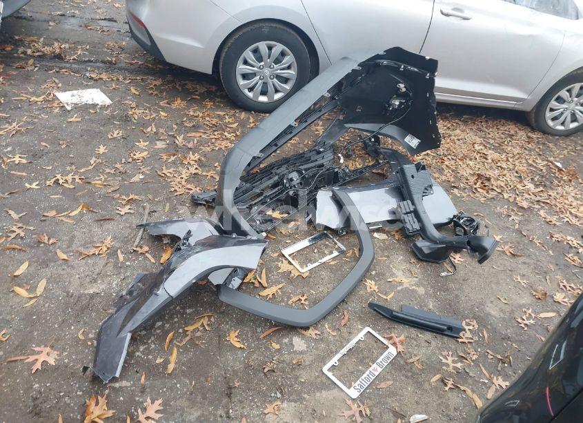 Photo 12 of 2024 Toyota Rav4 XLE PREMIUM (VIN 2T3A1RFVXRC416172)