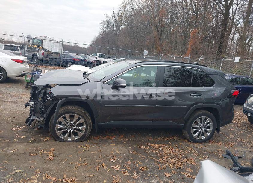 Photo 15 of 2024 Toyota Rav4 XLE PREMIUM (VIN 2T3A1RFVXRC416172)