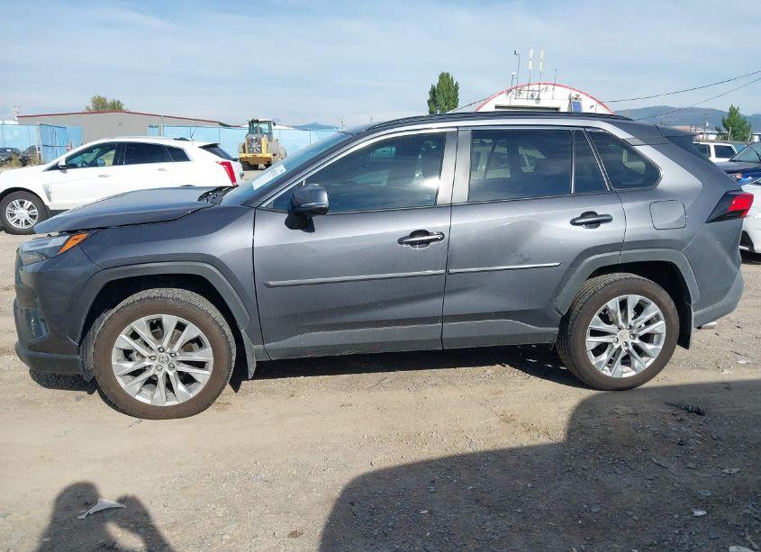 Photo 14 of 2024 Toyota Rav4 XLE PREMIUM (VIN 2T3A1RFVXRC427494)