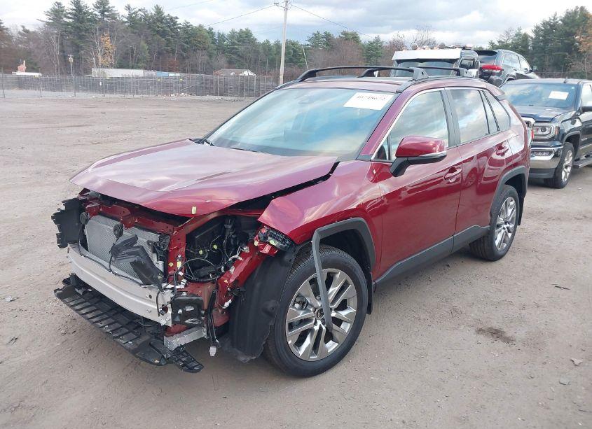 Photo 2 of 2024 Toyota Rav4 XLE PREMIUM (VIN 2T3A1RFVXRW459201)