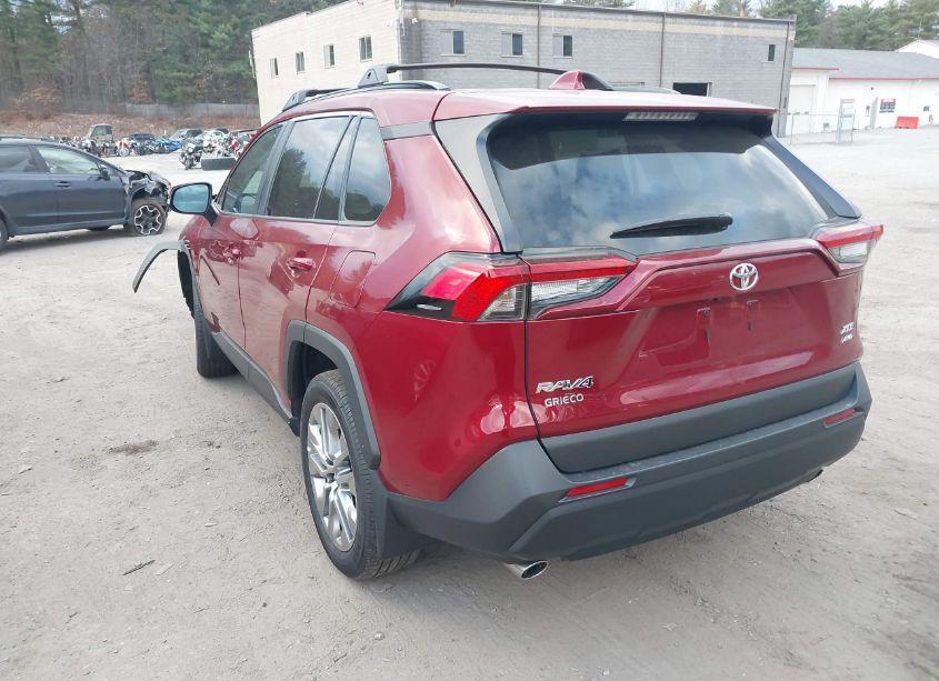 Photo 3 of 2024 Toyota Rav4 XLE PREMIUM (VIN 2T3A1RFVXRW459201)