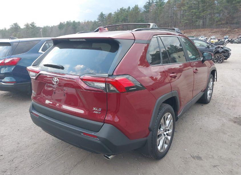 Photo 4 of 2024 Toyota Rav4 XLE PREMIUM (VIN 2T3A1RFVXRW459201)