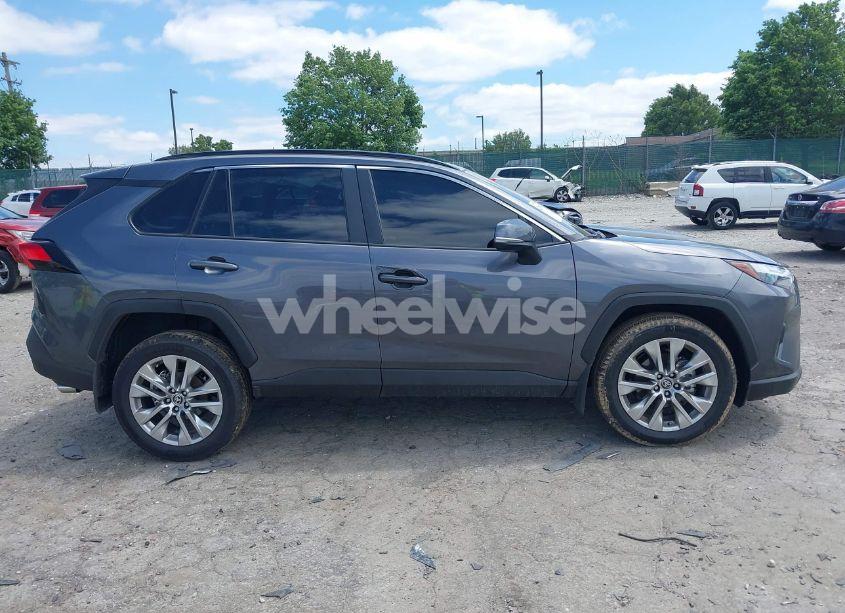 Photo 13 of 2025 Toyota Rav4 XLE PREMIUM (VIN 2T3A1RFVXSC509876)