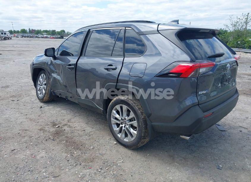 Photo 3 of 2025 Toyota Rav4 XLE PREMIUM (VIN 2T3A1RFVXSC509876)