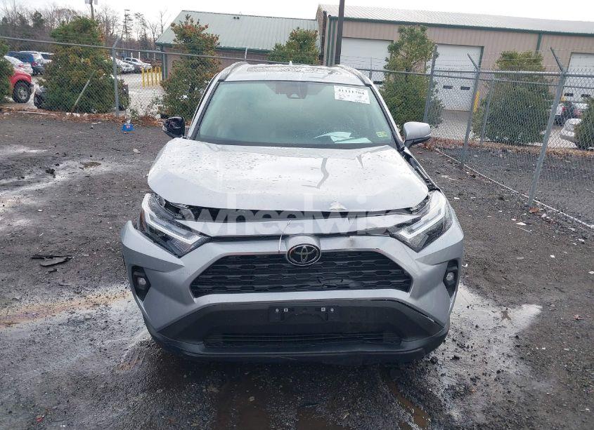 Photo 12 of 2025 Toyota Rav4 XLE PREMIUM (VIN 2T3A1RFVXSW499364)