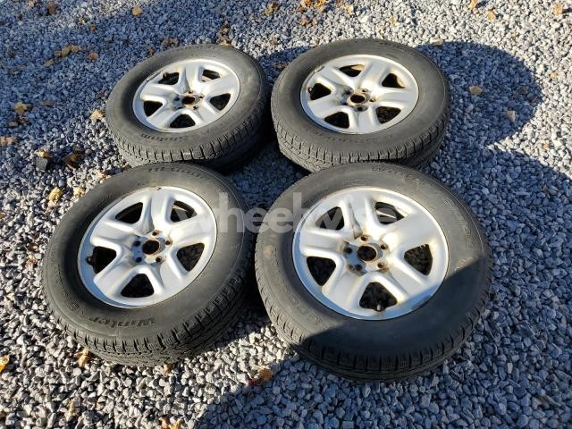 Photo 8 of 2020 TOYOTA RAV4 LE (VIN 2T3B1RFVXLC130706)