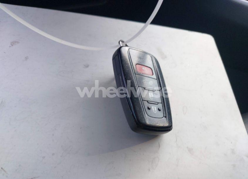 Photo 11 of 2021 Toyota Rav4 HYBRID XLE PREMIUM (VIN 2T3B6RFV0MW023567)