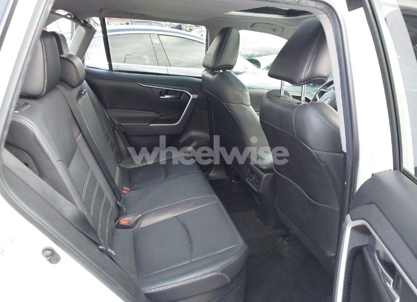 Photo 8 of 2021 Toyota Rav4 HYBRID XLE PREMIUM (VIN 2T3B6RFV0MW023567)
