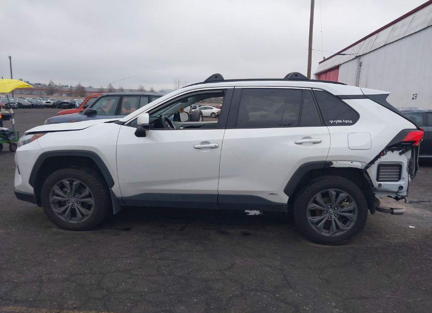 Photo 15 of 2023 Toyota Rav4 HYBRID XLE PREMIUM (VIN 2T3B6RFV0PW044696)