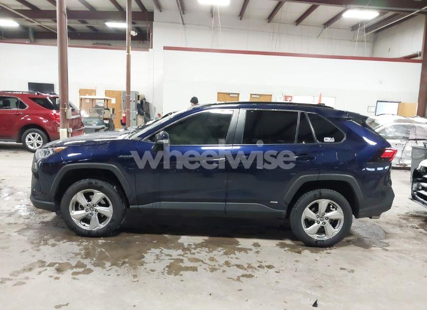 Photo 14 of 2021 Toyota Rav4 HYBRID XLE PREMIUM (VIN 2T3B6RFV1MW022637)