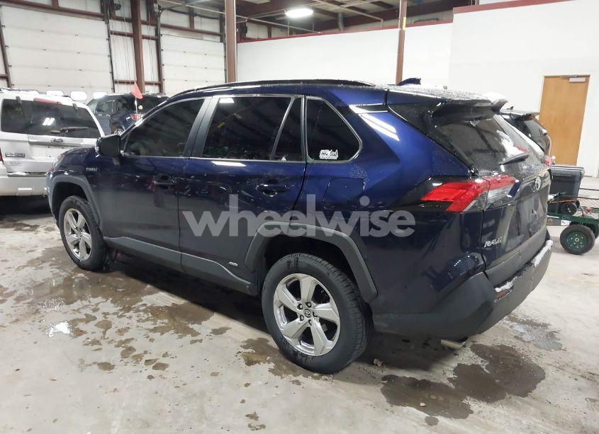 Photo 3 of 2021 Toyota Rav4 HYBRID XLE PREMIUM (VIN 2T3B6RFV1MW022637)