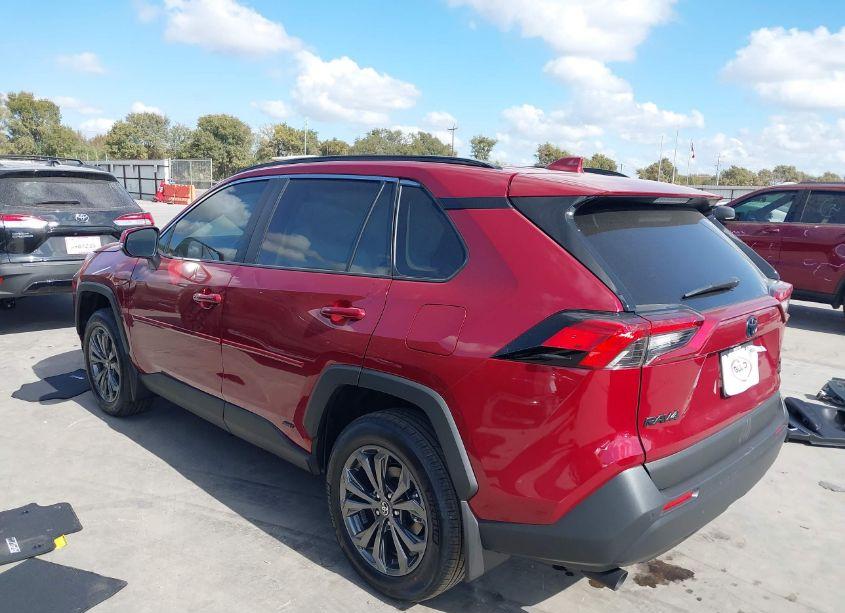 Photo 3 of 2024 Toyota Rav4 HYBRID XLE PREMIUM (VIN 2T3B6RFV2RW078917)