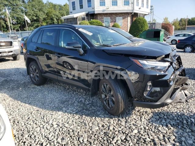 Photo 11 of 2024 TOYOTA RAV4 XLE PREMIUM (VIN 2T3B6RFV2RW083065)