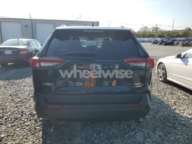 Photo 2 of 2024 TOYOTA RAV4 XLE PREMIUM (VIN 2T3B6RFV2RW083065)