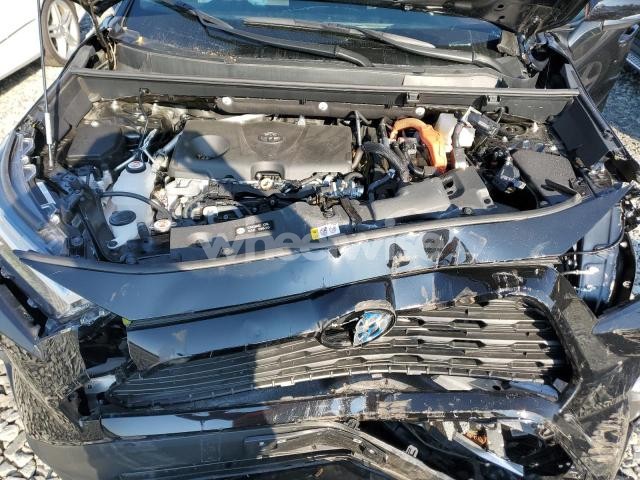 Photo 9 of 2024 TOYOTA RAV4 XLE PREMIUM (VIN 2T3B6RFV2RW083065)