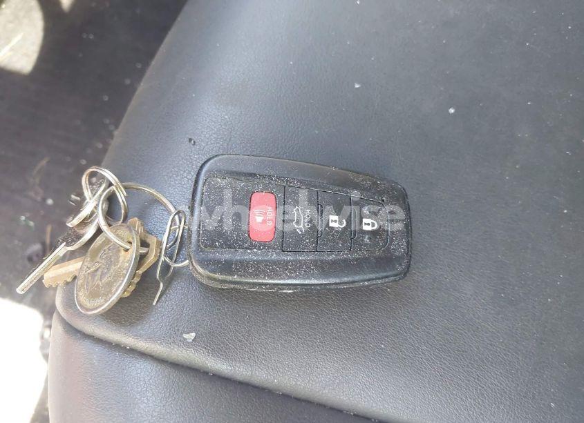 Photo 11 of 2021 Toyota Rav4 HYBRID XLE PREMIUM (VIN 2T3B6RFV3MW028813)