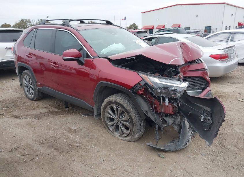 2024 Toyota Rav4 HYBRID XLE PREMIUM (VIN 2T3B6RFV4RW054831) main photo