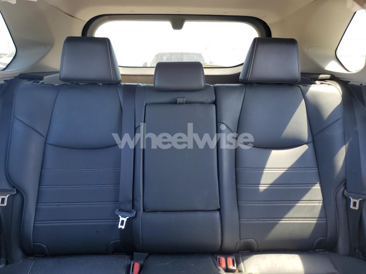 Photo 10 of 2021 TOYOTA RAV4 XLE PREMIUM (VIN 2T3B6RFV6MW009222)