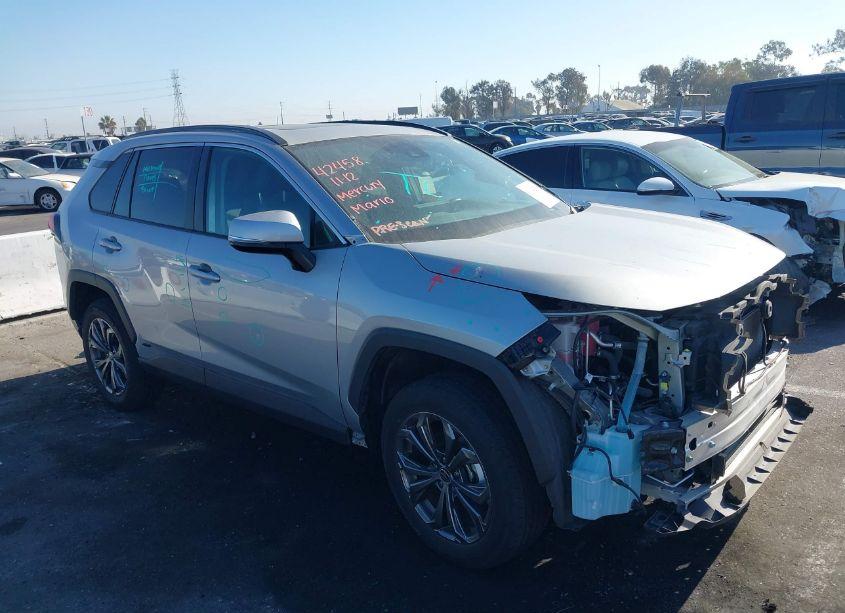 Photo 13 of 2022 Toyota Rav4 HYBRID XLE PREMIUM (VIN 2T3B6RFV6NW037538)