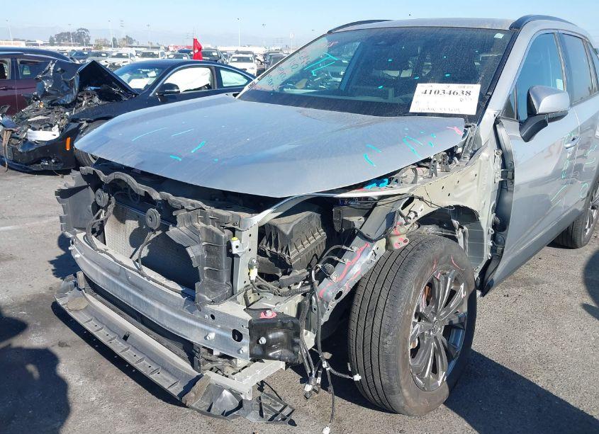 Photo 6 of 2022 Toyota Rav4 HYBRID XLE PREMIUM (VIN 2T3B6RFV6NW037538)