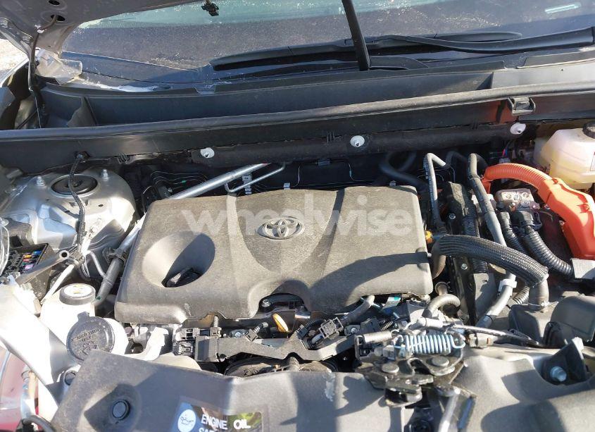 Photo 10 of 2024 Toyota Rav4 HYBRID XLE PREMIUM (VIN 2T3B6RFV6RW066656)