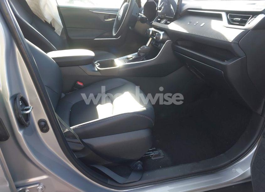 Photo 5 of 2024 Toyota Rav4 HYBRID XLE PREMIUM (VIN 2T3B6RFV6RW066656)