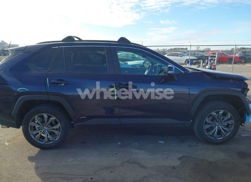 Photo 13 of 2024 Toyota Rav4 HYBRID XLE PREMIUM (VIN 2T3B6RFV8RW082731)