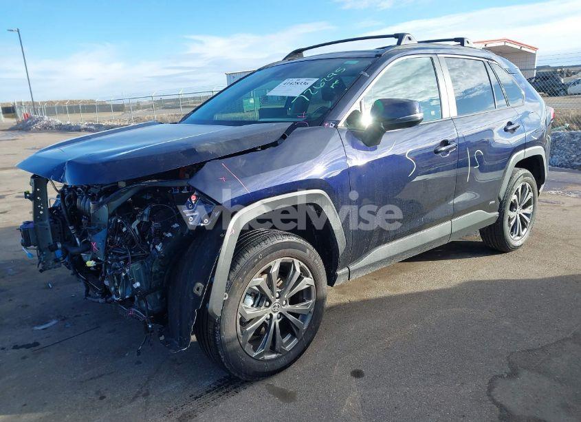 Photo 2 of 2024 Toyota Rav4 HYBRID XLE PREMIUM (VIN 2T3B6RFV8RW082731)