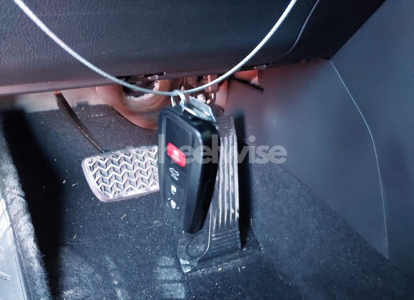 Photo 11 of 2021 Toyota Rav4 HYBRID XLE PREMIUM (VIN 2T3B6RFV9MW028928)