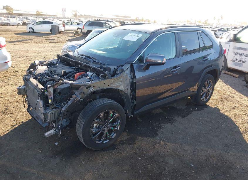 Photo 2 of 2022 Toyota Rav4 HYBRID XLE PREMIUM (VIN 2T3B6RFV9NW036318)