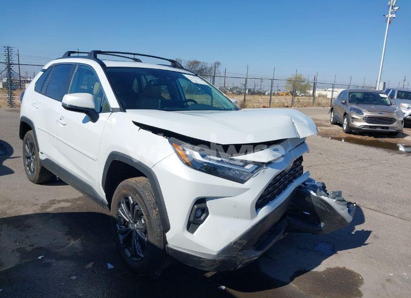 2024 Toyota Rav4 HYBRID XLE PREMIUM (VIN 2T3B6RFVXRW062836) main photo