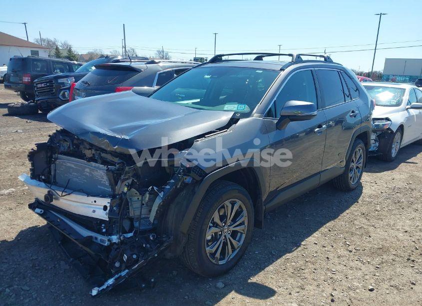 Photo 2 of 2024 Toyota Rav4 HYBRID XLE PREMIUM (VIN 2T3B6RFVXRW082567)