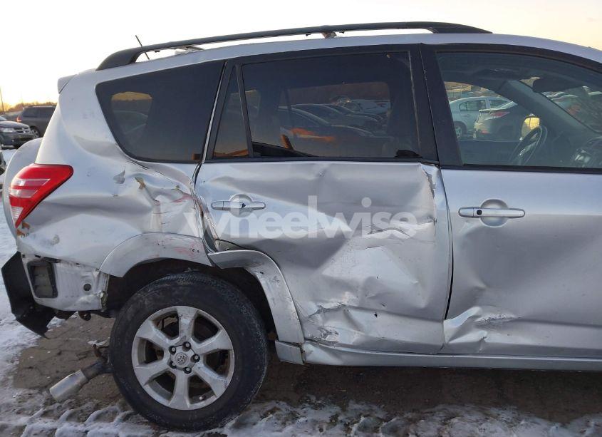 Photo 6 of 2009 Toyota Rav4 LIMITED (VIN 2T3BF31VX9W004505)