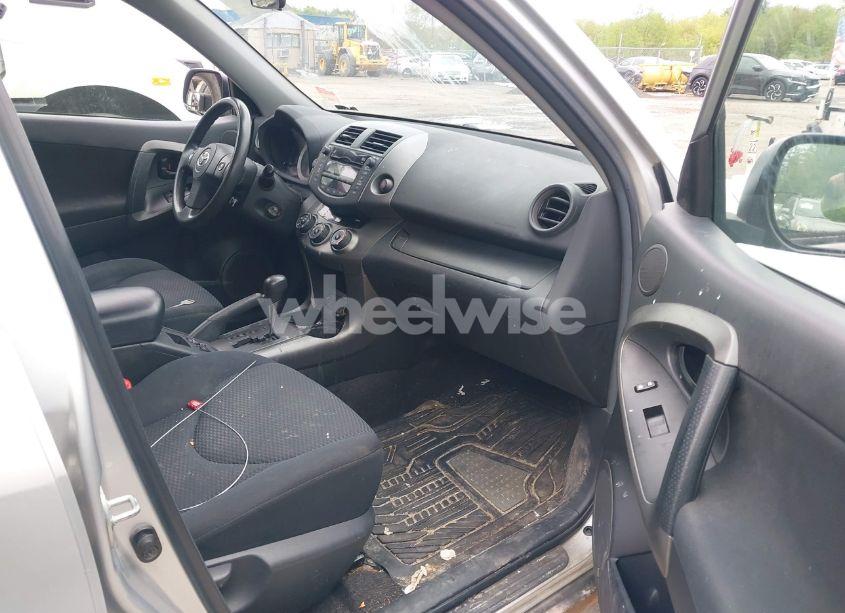 Photo 5 of 2009 Toyota Rav4 SPORT (VIN 2T3BF32V39W022701)