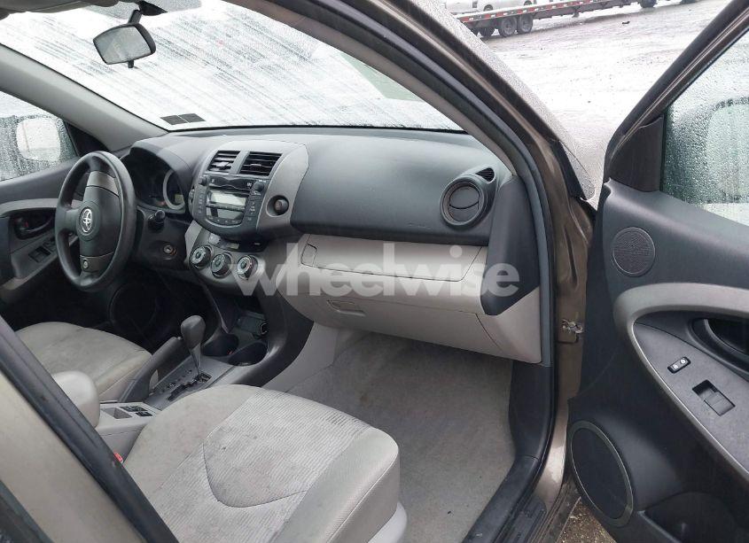 Photo 5 of 2009 Toyota Rav4 (VIN 2T3BF33V39W008313)