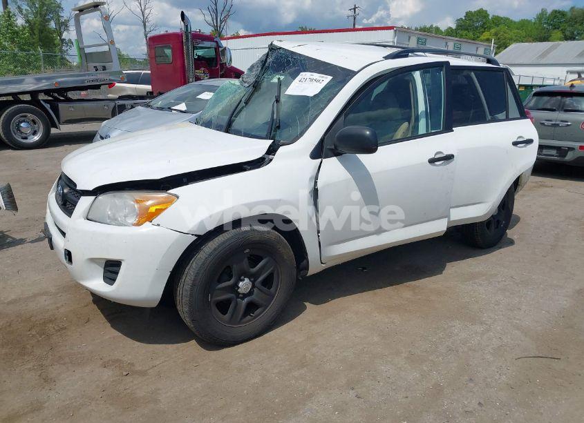 Photo 2 of 2009 Toyota Rav4 (VIN 2T3BF33VX9W005599)