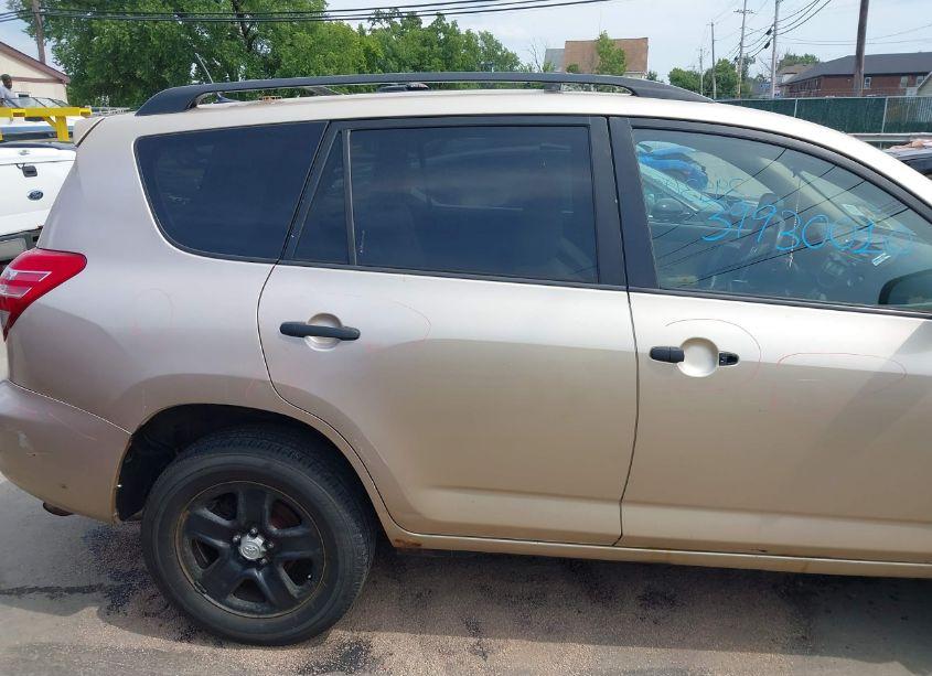Photo 13 of 2009 Toyota Rav4 (VIN 2T3BF35V69W017925)