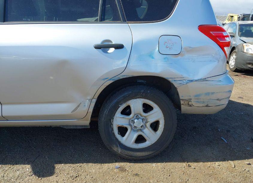 Photo 6 of 2010 Toyota Rav4 (VIN 2T3BF4DV0AW063231)