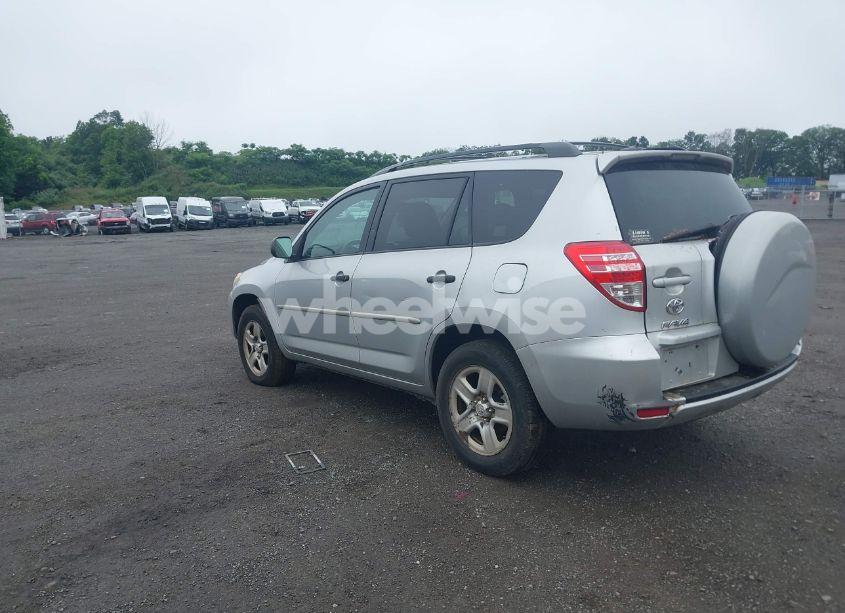 Photo 3 of 2011 Toyota Rav4 N/A (VIN 2T3BF4DV0BW085375)