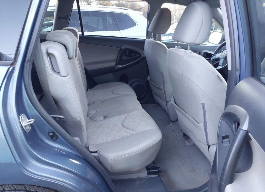 Photo 8 of 2011 Toyota Rav4 (VIN 2T3BF4DV0BW086980)